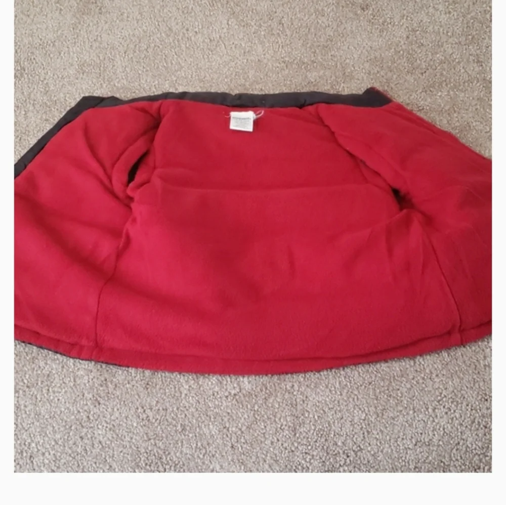 Gymbooree's Toddlers Puffer vest 12-24 months black and red